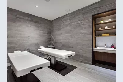 55 SW 9th St, Unit #2210, Miami, FL 33130 - Photo 20