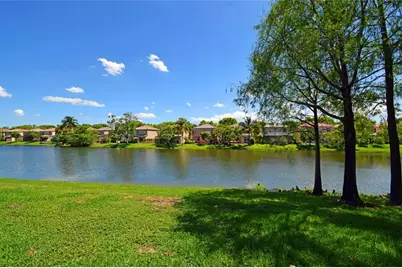 10700 NW 14th St, Unit #157, Plantation, FL 33322 - Photo 4