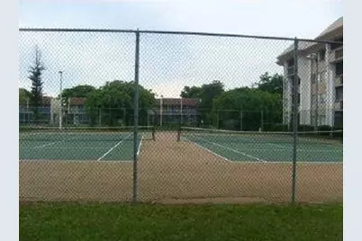 711  N. Pine Island Rd, Unit #301, Plantation, FL 33324 - Photo 30