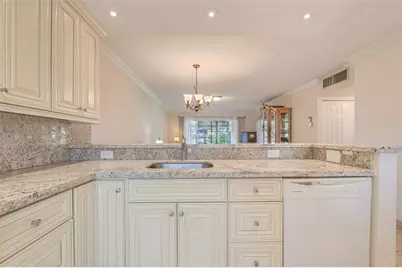 5071 W Oakland Park Blvd, Unit #204, Lauderdale Lakes, FL 33313 - Photo 22