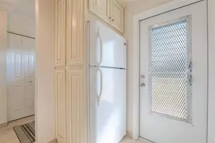 5071 W Oakland Park Blvd, Lauderdale Lakes, FL 33313 - Photo 20