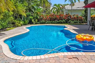 1673 Victoria Pointe Cir, Weston, FL 33327 - Photo 70