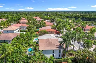 1673 Victoria Pointe Cir, Weston, FL 33327 - Photo 76