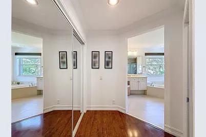 1673  Victoria Pointe Cir, Weston, FL 33327 - Photo 56