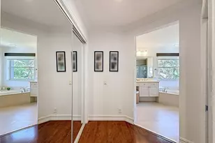 1673 Victoria Pointe Cir, Weston, FL 33327 - Photo 56