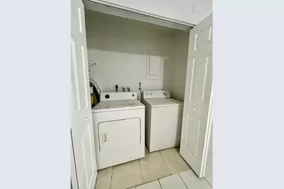 2240 NW 60th Ter, Sunrise, FL 33313 - Photo 20