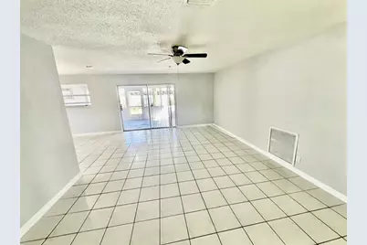 2240 NW 60th Ter, Sunrise, FL 33313 - Photo 2