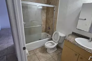 677 NE 24th St, Miami, FL 33137 - Photo 14