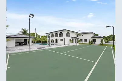 10201 SW 64th St, Miami, FL 33173 - Photo 18