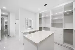 10201 SW 64th St, Miami, FL 33173 - Photo 24