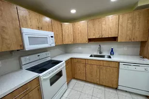 901 Cypress Terrace, Pompano Beach, FL 33069 - Photo 6