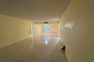 901 Cypress Terrace, Pompano Beach, FL 33069 - Photo 10