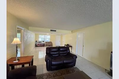 901  Cypress Ter, Unit #103, Pompano Beach, FL 33069 - Photo 16