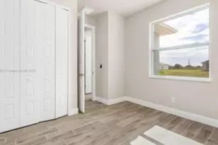 321 Neighborly Rd, Labelle, FL 33935 - Photo 8