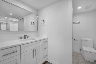 6037  Balboa Circle, Unit #401, Boca Raton, FL 33433 - Photo 12