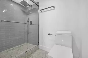 6037 Balboa Cir, Boca Raton, FL 33433 - Photo 16