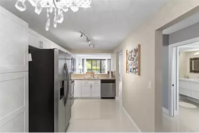 16  Royal Palm Way, Unit #302, Boca Raton, FL 33432 - Photo 6