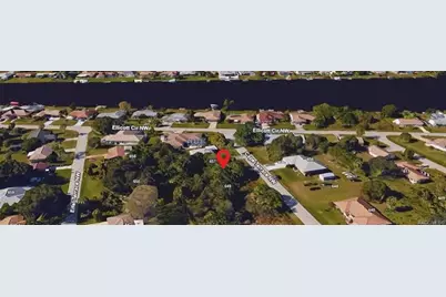 657  Cape Ter NW, Port Charlotte, FL 33952 - Photo 4