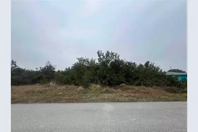 657  Cape Ter NW, Port Charlotte, FL 33952 - Photo 6