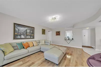 100  Golden Isles Dr, Unit #611, Hallandale Beach, FL 33009 - Photo 4