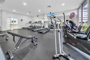 100 Golden Isles Dr, Hallandale Beach, FL 33009 - Photo 36