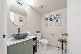 100 Golden Isles Dr, Hallandale Beach, FL 33009 - Photo 22