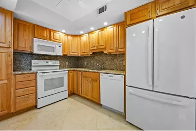 1950 S Ocean Dr, Unit #Phb, Hallandale Beach, FL 33009 - Photo 10