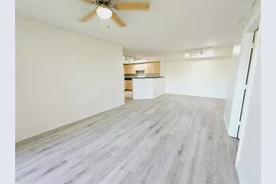 4151  San Marino Blvd, Unit #208, West Palm Beach, FL 33409 - Photo 4