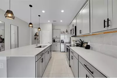 6112  Rancho Ln, West Palm Beach, FL 33415 - Photo 6