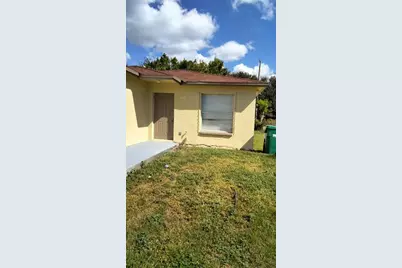 312  Carissa Dr, Pahokee, FL 33476 - Photo 16