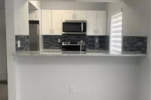 103 Riviera Cir, Weston, FL 33326 - Photo 4