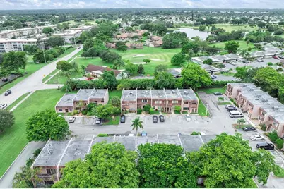 29  Laredo Pl, Unit #29, Davie, FL 33324 - Photo 32