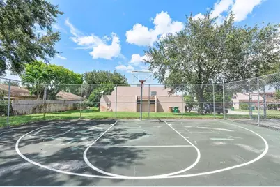 29  Laredo Pl, Unit #29, Davie, FL 33324 - Photo 24