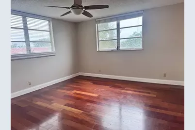 404 NW 68th Ave, Unit #301, Plantation, FL 33317 - Photo 8