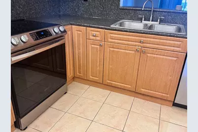 404 NW 68th Ave, Unit #301, Plantation, FL 33317 - Photo 4