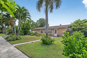 4818 SW 11th Ct, Plantation, FL 33317 - Photo 1