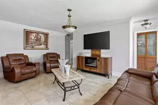 4818 SW 11th Ct, Plantation, FL 33317 - Photo 8