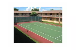 101 NE 41st St, Oakland Park, FL 33334 - Photo 12