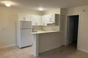 101 NE 41st St, Oakland Park, FL 33334 - Photo 2