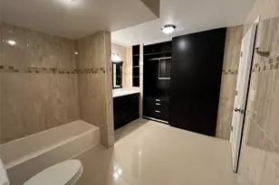 3800 S Ocean Dr, Hollywood, FL 33019 - Photo 10