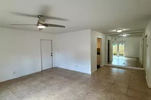 3061 NE 49th St, Fort Lauderdale, FL 33308 - Photo 4