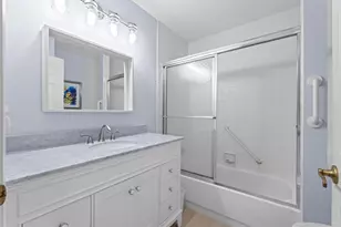 8486 Heather Pl, Boynton Beach, FL 33472 - Photo 24