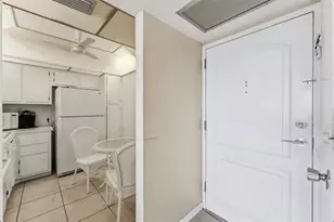 3675 N Country Club Dr, Aventura, FL 33180 - Photo 20