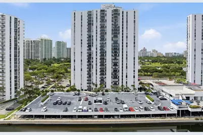 3675 N Country Club Dr, Unit #602, Aventura, FL 33180 - Photo 1