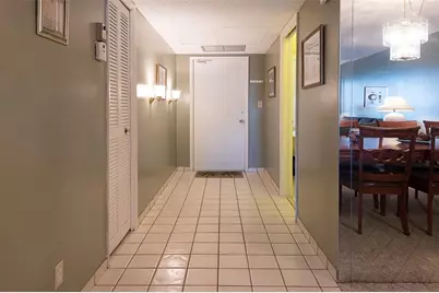 3051 N Course Dr, Unit #211, Pompano Beach, FL 33069 - Photo 10