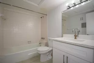 9 NE 19th Ct, Wilton Manors, FL 33305 - Photo 8