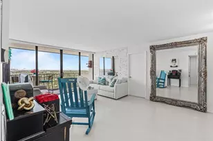 5600 N Flagler Dr, West Palm Beach, FL 33407 - Photo 14