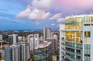 100 E Las Olas Blvd, Fort Lauderdale, FL 33301 - Photo 2