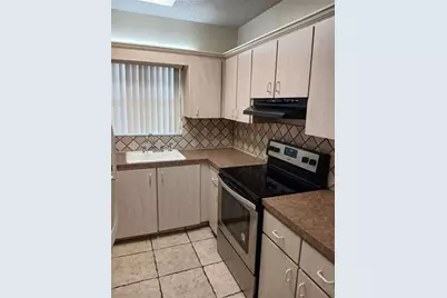 2525  Hollywood Blvd, Unit #115, Hollywood, FL 33020 - Photo 8