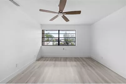 10921 SW 70th Ter, Unit #10921, Miami, FL 33173 - Photo 16